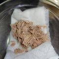 大魔女's cooksnap of when they made 早ワザ！ツナ缶の油切り.