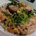 クック0D89H9☆'s cooksnap of when they made 豚こまと厚揚げと豆苗のオイめん炒め.