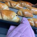 はーちゃん☆'s cooksnap of when they made 感激手こねバターロール⭐レーズンクルミ.