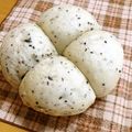 komutatata's cooksnap of when they made 炊飯器で発酵&炊くパン（全粒粉胡桃パン）.