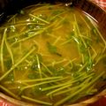 BiwacoJune's cooksnap of when they made 豆苗★味噌汁.