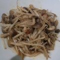 mayi37's cooksnap of when they made もやしときのこの豆板醤炒め.