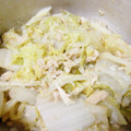 nyanyatoto's cooksnap of when they made 塩麹で簡単！白菜とツナの蒸し煮！.