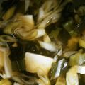 ままんき's cooksnap of when they made わかめの味噌汁.