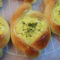＊Ｎａｎａｍｉ＊'s cooksnap of when they made ハムマヨ♪まるごとゆで卵パン.