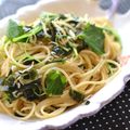 jelwee's cooksnap of when they made ＊✿* シラスとワカメのペペロン *✿＊.