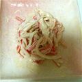 あゆみだ21's cooksnap of when they made お弁当に♪かにかまのマヨポン和え.