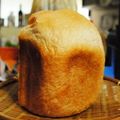 yukkesan's cooksnap of when they made ＨＢ　全材料投入タイプ　食パン.