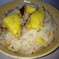 ゆっぴ３'s cooksnap of when they made さつまいもとぶなピーの炊き込みご飯.