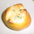 えむｍ's cooksnap of when they made ふわふわもっちり☆とろ～りグラタンパン☆.