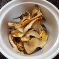 milestone★'s cooksnap of when they made 激ウマ椎茸の軸のバター醤油炒め♡.