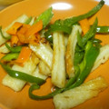 まなみ518's cooksnap of when they made ★人参とﾋﾟｰﾏﾝの塩麹炒め★.