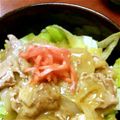 SRJ39K's cooksnap of when they made おいしい♪簡単こってりあんかけ甘辛豚丼♪.