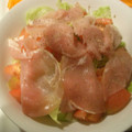liutan's cooksnap of when they made 簡単！生ハムとレタスの粒こしょうサラダ.