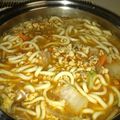 momoparu's cooksnap of when they made 野菜たっぷり*ピリ辛うどん.