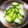 ちえちんと龍's cooksnap of when they made 丸ごと！きゅうりの浅漬け.