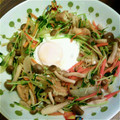 sweetbox25's cooksnap of when they made ☆豆苗としめじの巣ごもり卵☆.