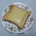 サンディサンディ's cooksnap of when they made とろりんはちみつチーズトースト.