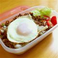 izuzu416's cooksnap of when they made 挽肉・ピーマン・卵♪簡単♪ガパオ炒めご飯.
