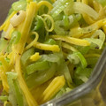 MULA's cooksnap of when they made サッと簡単【ネギとカニカマのごま油和え】.