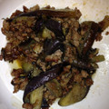 1071983's cooksnap of when they made 病みつき✩ひき肉と茄子のカレー炒め.