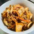 azbjbn's cooksnap of when they made 厚揚げと野菜の甘味噌丼.
