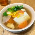 hiyo☆☆'s cooksnap of when they made シンプル　鶏のお雑煮 （関東風）.