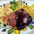 在宅勤務のおじさん's cooksnap of when they made プロ直伝ほぼこねない肉感MAXハンバーグ.