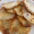 クックめーご☆'s cooksnap of when they made 餃子の皮でカリカリチーズ焼き.