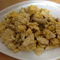 Miiiii220's cooksnap of when they made きのこと豆腐の卵炒め.