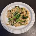 ほか弁ママ's cooksnap of when they made チンゲン菜のオイスター醤油焼きうどん♪.