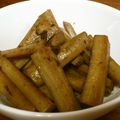 五階の角部屋's cooksnap of when they made やわらかごぼうのかつお和え.