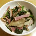 ぽりぽり拓庵's cooksnap of when they made ほうれん草と舞茸のバター醤油炒め♡.