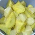 ピヨっぺ's cooksnap of when they made さつまいもと林檎の煮物.