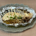 たべものにっき　tabemono's cooksnap of when they made 玉ねぎとえのきで鮭のホイルマヨ焼き✨.