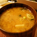 BiwacoJune's cooksnap of when they made 我が家の定番☆じゃがいもと玉ねぎの味噌汁.
