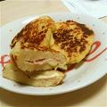 さとぴ～'s cooksnap of when they made パン粉で作ろう♪とろ～りハムチーズパン❤.