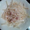 ＹＵＫＩ０６１１'s cooksnap of when they made 大根の梅マヨサラダ.