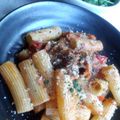 さやりんりん's cooksnap of when they made ベーコンのトマトソースパスタ☆娼婦風.