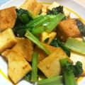 カープ愛's cooksnap of when they made 厚揚げと小松菜の味噌オイスターソース炒め.