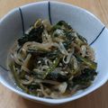 やぁここ's cooksnap of when they made もやしとほうれん草のごま和え.