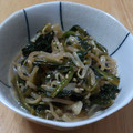 やぁここ's cooksnap of when they made もやしとほうれん草のごま和え.