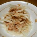 犬Gyami's cooksnap of when they made キュウリと玉ねぎとツナのサラダ.