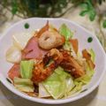 bobitin's cooksnap of when they made キャベツと塩麹きのこの炒め.