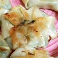 えみまん０１０９'s cooksnap of when they made 旨っ！エビにらまんじゅう.