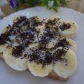 スタイリッシュママ's cooksnap of when they made ✿バナナチョコソース練乳トースト✿.