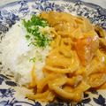 yukesi's cooksnap of when they made トマト入り簡単ビーフストロガノフ.