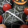 ジョイフルル's cooksnap of when they made ハロウィンに★カボチャとクモの巣おにぎり.