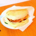 ＊mimi05＊'s cooksnap of when they made 朝マック風！チーズハンバーグマフィン.
