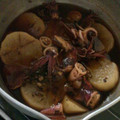 みぃちゃまパ's cooksnap of when they made イカと大根の煮物.